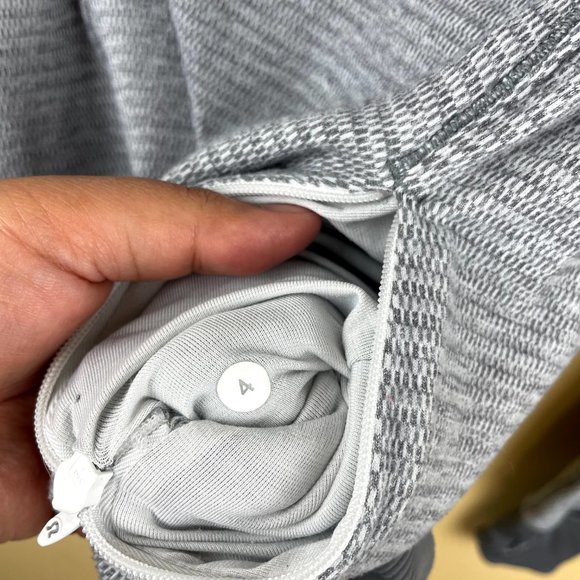 Lululemon Gray Striped Athleisure Half-Zip Jacket 4 - Picture 6 of 9